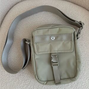Lululemon Wunderlust Crossbody Bag